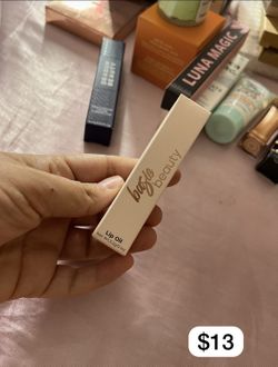 EYESHADOW PALLETES FOR SALE