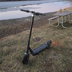 KickScooter Segway Ninebot Max G2 Electric Scooter 