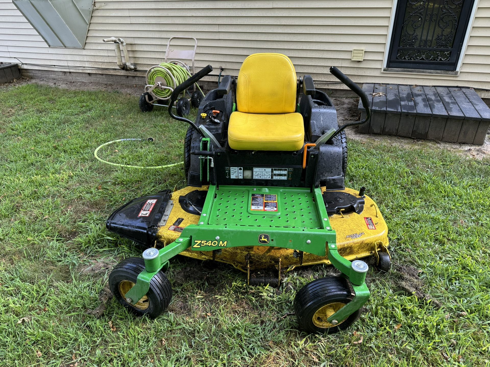 2019 John Deere Z540M 142 Hours