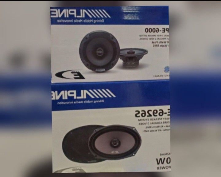 New ///////ALPINE Speakers 2x Pairs