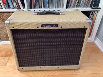 PEAVEY Classic 30 1x12 combo w/ Weber Blue Dog speaker!
