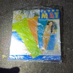 Free Swimming Pool Mat 