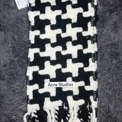 Acne Studios black and white houndstooth scarf