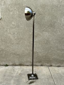 HD Buttercup Floor Lamp