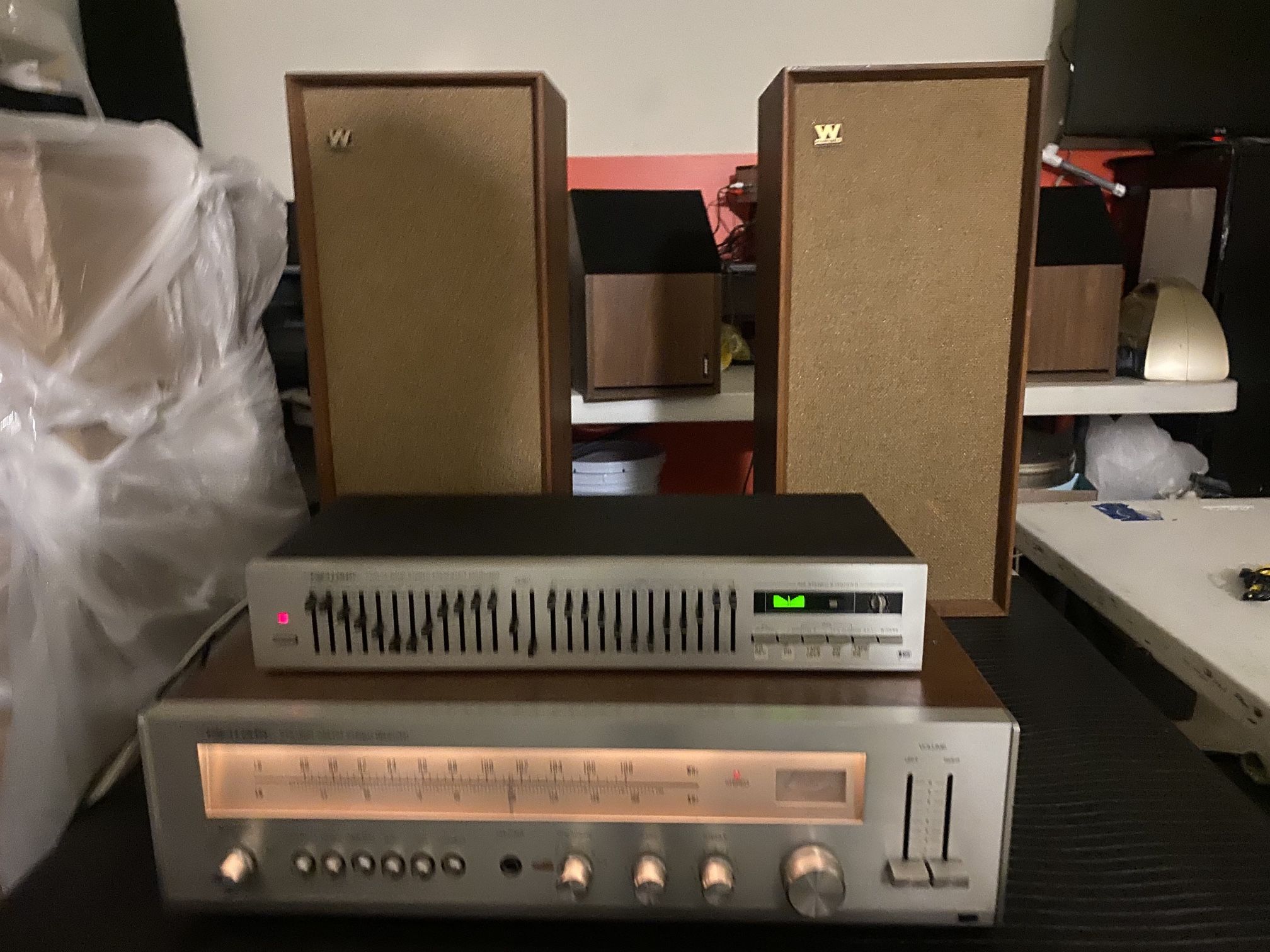 Vintage Realistic Stereo Receiver + Equalizer + Speakers