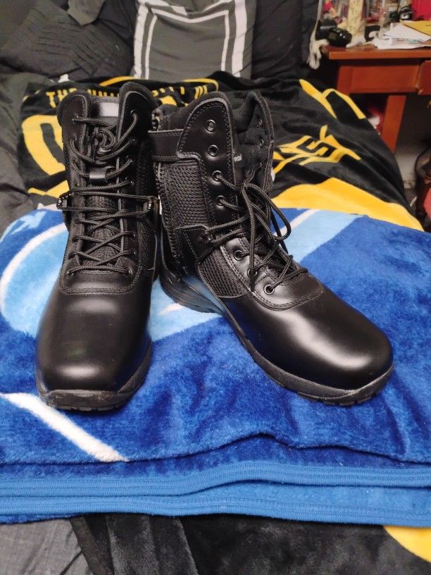 Maelstrom Boots Black New Never Worn Size 11.5