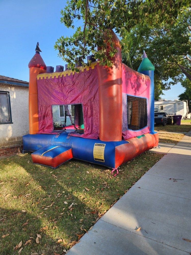 Castle Bounce House