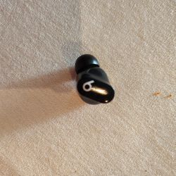 Left Ear Beats Earbud