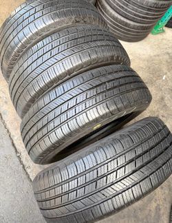 195 65 15 Michelin I sell this Seth of tires with 80% life the 4