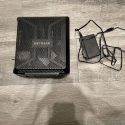 NETGEAR - Nighthawk AC1900 Router Modem
