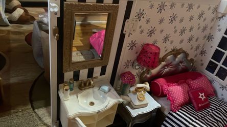 American Girl Grand Hotel