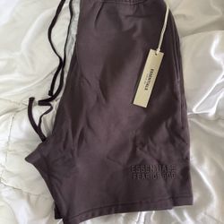 Essentials Shorts