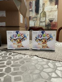 Pokemon Prismatic Evolutions ETB