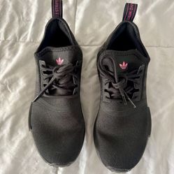 Adidas NMD Women Size 7