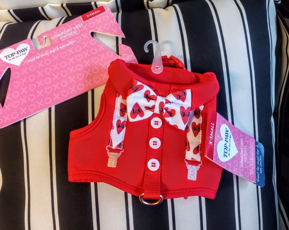 NEW X-SMALL DOG OR CAT VEST