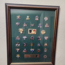 VINTAGE MAJOR LEAGUE BASEBALL 26 TEAM PINS SET