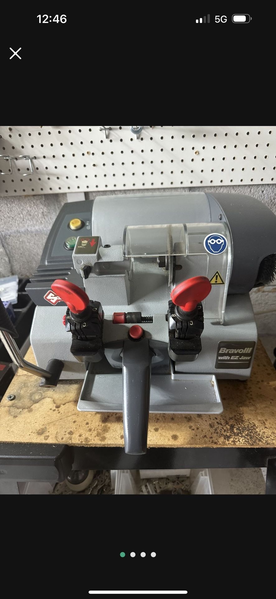 Ilco Bravo 3 With EZ Jaw Semi Automatic Duplicate Key Machine Working perfect good condition