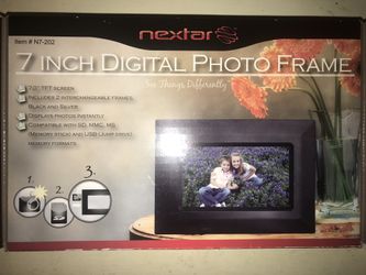 Nextar 7” Digital Photo Frame