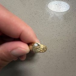 Gold Ring 10k With Real Diamond 