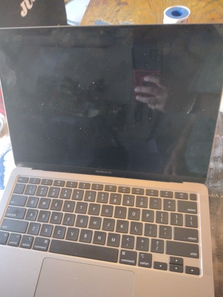 MacBook Air 13 M1 2020
