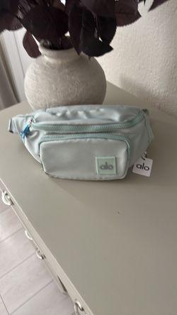 alo Belt Bag