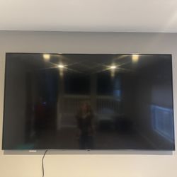 LG 86” UQ8000 4K UHD Smart TV – Excellent Condition