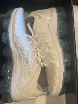 Air Vapormax Plus (White)