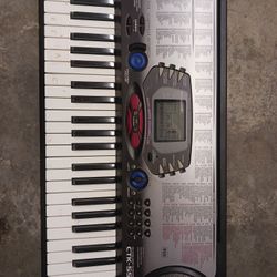 Casio Ctk-551 Keyboard.