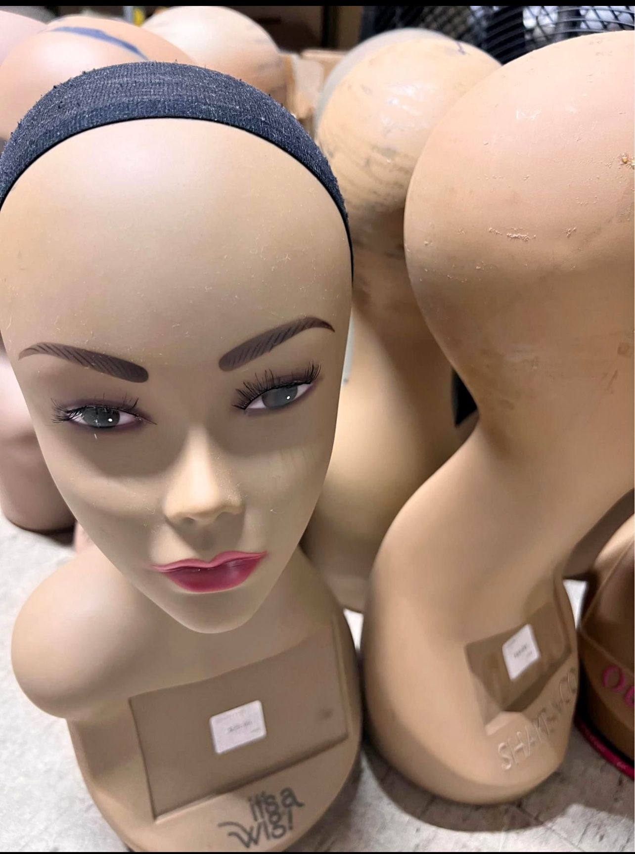 Mannequin head wig solid plastic