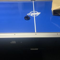 Dynamo air hockey 250