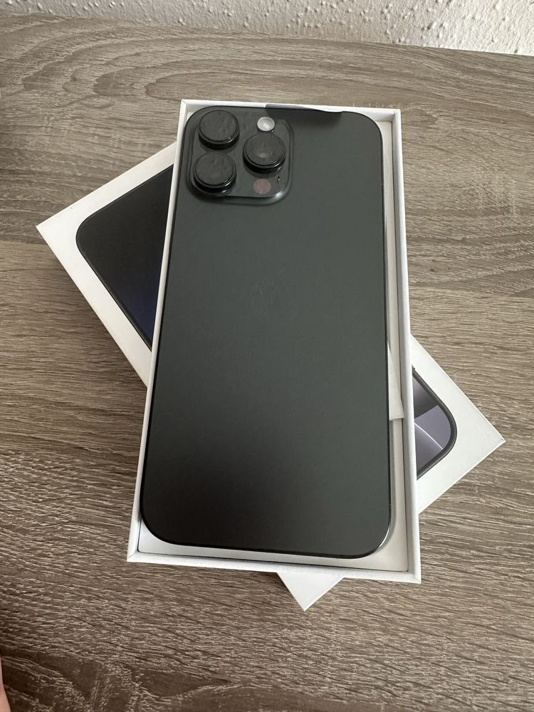 iPhone 16 Pro Max – 256GB – Black – Factory Unlocked – Brand New