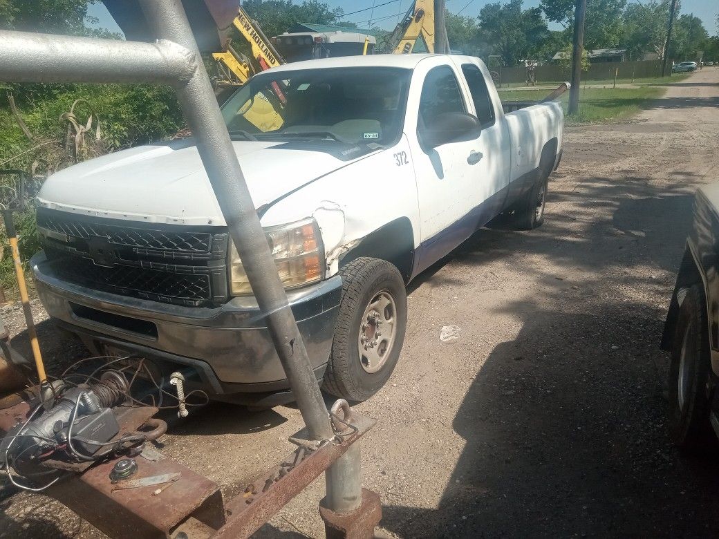 2010 2500 2wd Parting Out