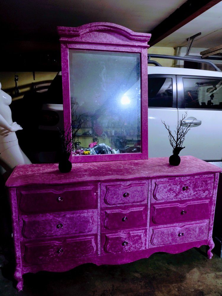 SALE! Hot Pink Velvet Large Dresser/Mirror & 1 Nightstand $350