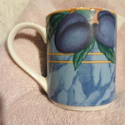 Victoria And Beale Creamer 