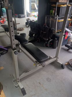 Bench press squat rack