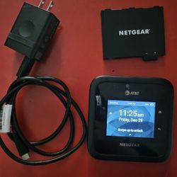 Netgear MR6500 M6 Pro