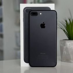 IPhone 7 Plus Unlocked With Warranty