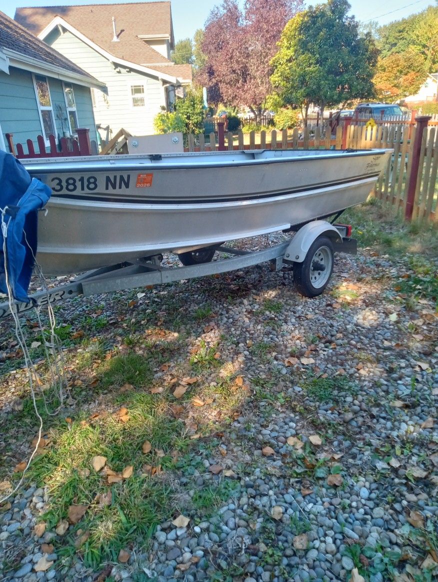 2004 Super Fisherman 12' Very Nice