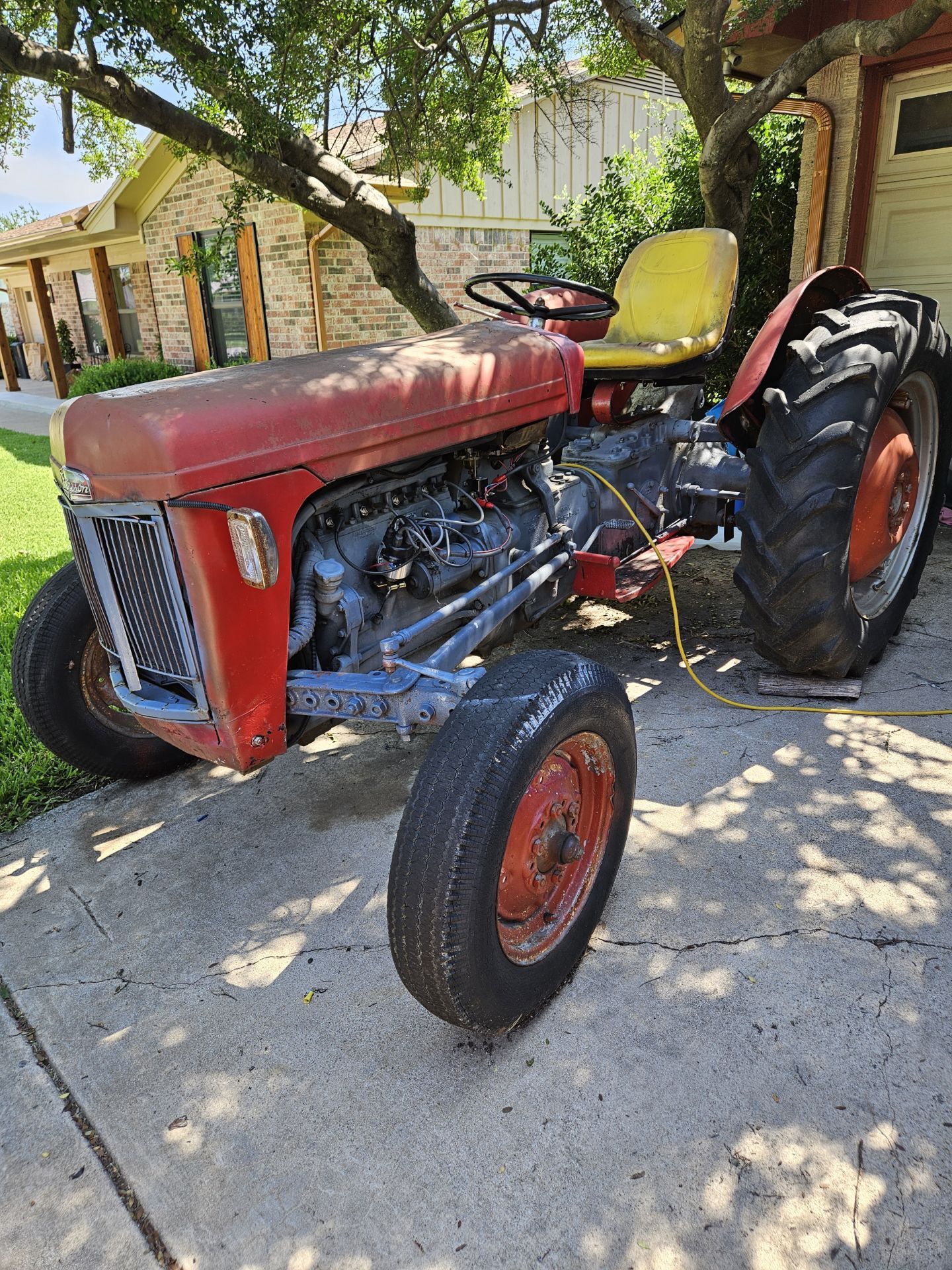 Tractor Massey Ferguson