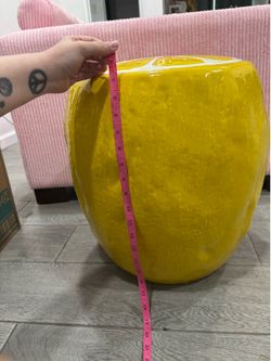 Ceramic lemon side table