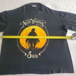 RARE Vintage Neil Young Solo Tour T-Shirt 1992 Harvest Moon Original Concert Tee USA