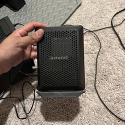 NETGEAR Cable Modem CM700 - Compatible with All Cable Providers incl. Xfinity, Spectrum, Cox