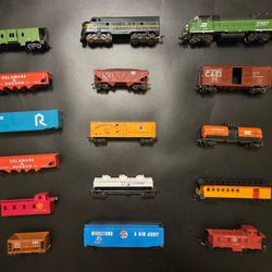 HO Scale Model Train Collection-prices vary-64th St & Bell