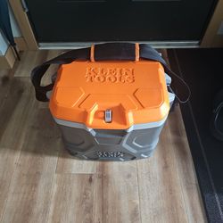 Klein Tools Lunch Box Cooler