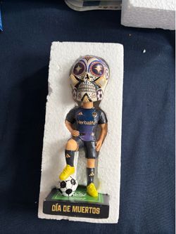 LA Galaxy Dia de los Muertos bobble head