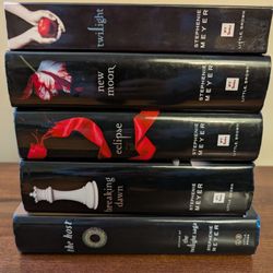 Twilight Series Book Lot Plus The Host