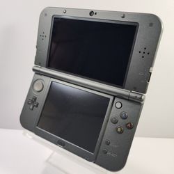Nintendo NEW 3DS XL With Rare IPS Top Screen (Please Read)