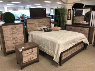 BRAND NEW BED ROOM SET ( FINANCING AVAILABLE 0$ DOWN!!!)