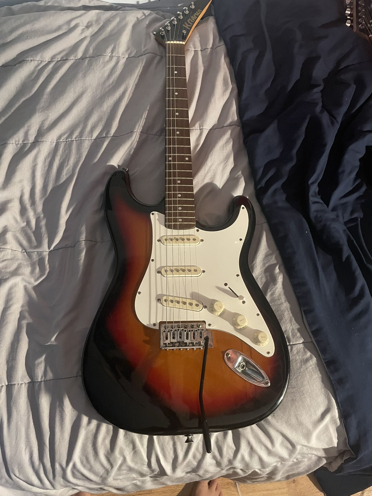 Electric Guitar Working Good Condition 