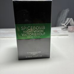 Viktor Rolf spicebomb night vision